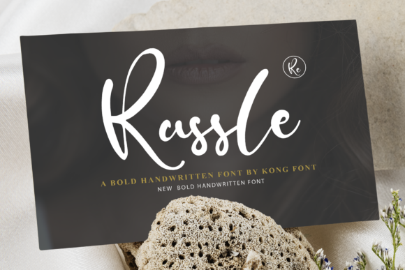 Russle: The Playful Handwritten Font for Modern Creatives